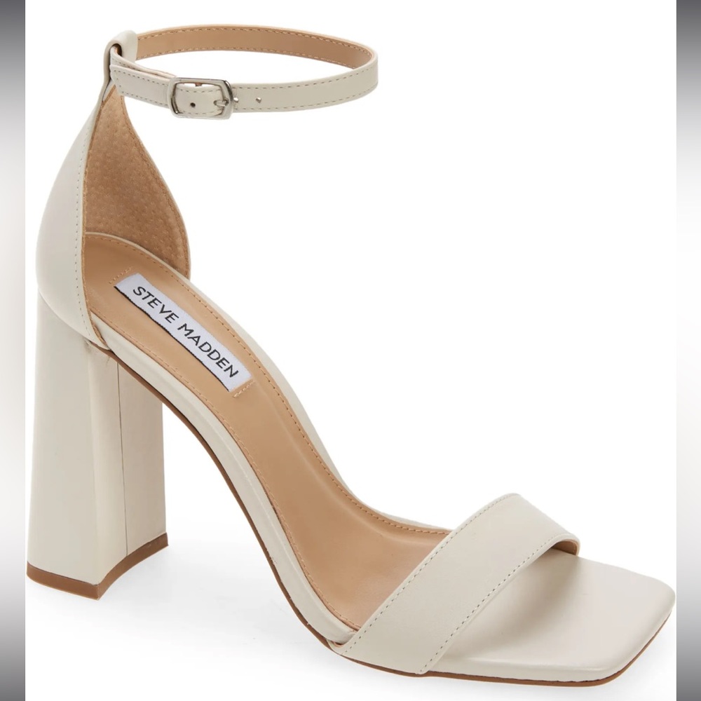 New In Box STEVE MADDEN Tiaa Heel in Bone Leath Size 6